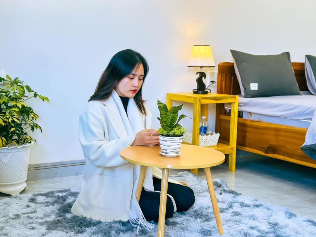 Homestay Nha Cua Gao コントゥム エクステリア 写真